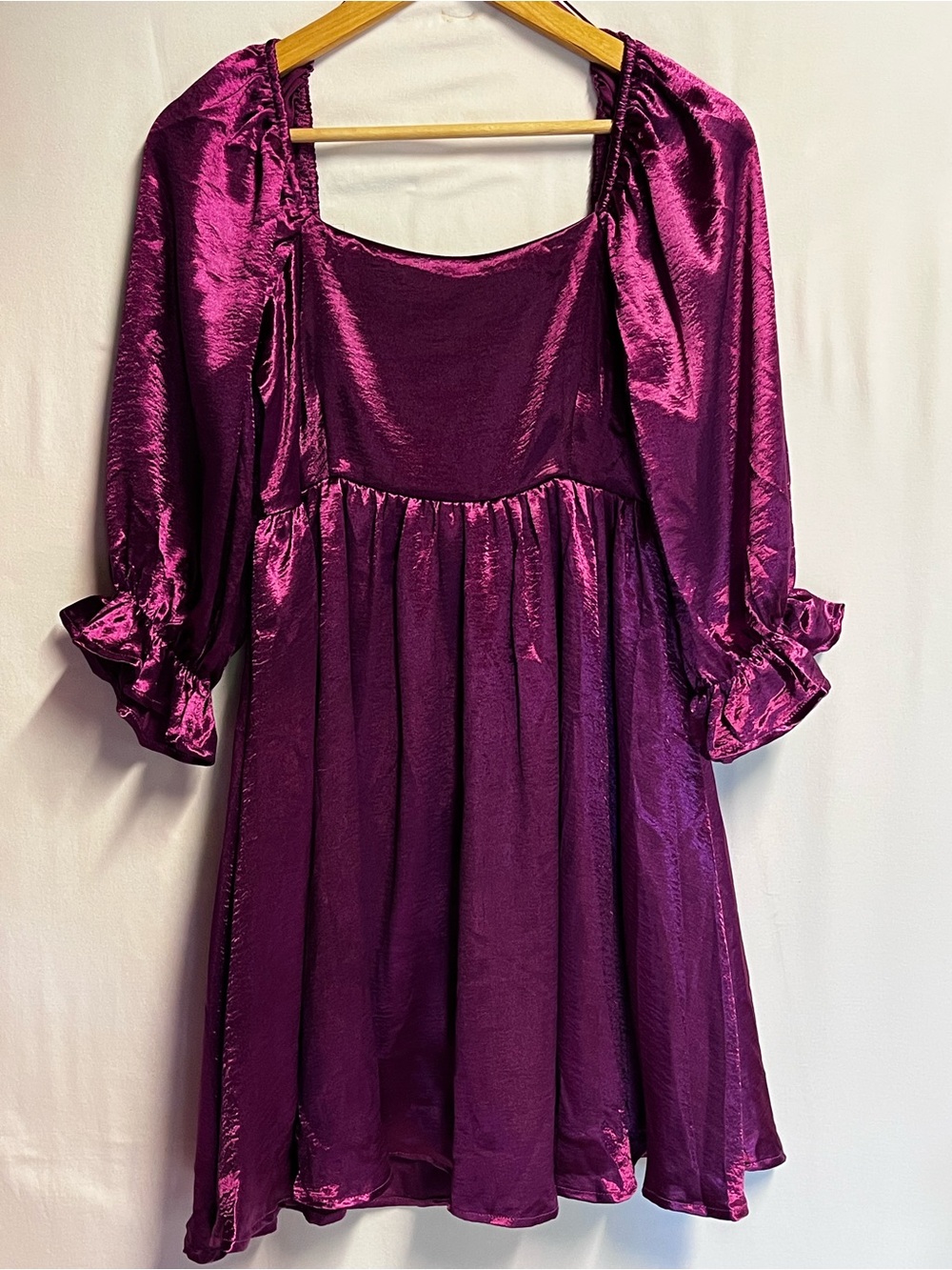 Entro Magenta Metallic Babydoll Mini Dress Size Medium‎ Puff Sleeve Party Glam - Picture 2 of 10